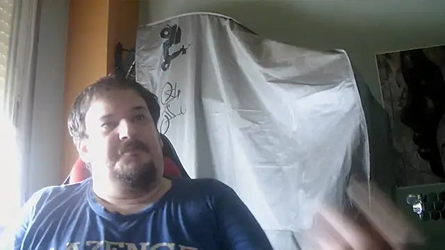 porkorossy online show from July 16, 2026, 7:27 am