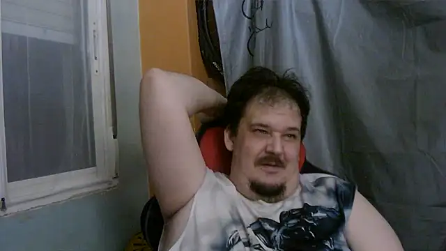 Snapshot of porkorossy chatting on June 14, 2026, 10:11 pm porkorossy online show from June 14, 2026, 10:11 pm