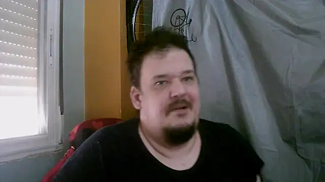 porkorossy online show from April 22, 2026, 7:59 am