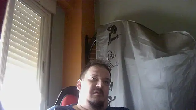 porkorossy online show from August 3, 2026, 7:49 am