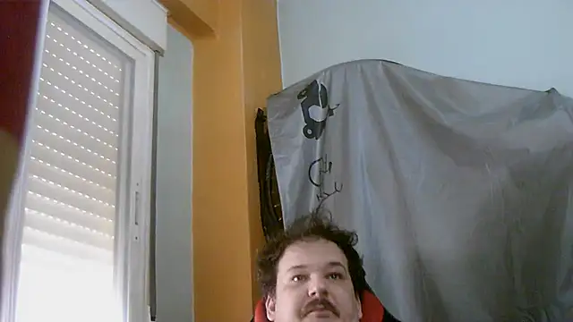 Snapshot of porkorossy chatting on June 17, 2026, 7:41 am porkorossy online show from June 17, 2026, 7:41 am