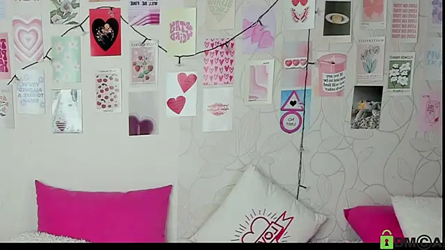 Snapshot of little_radiant_sun chatting on November 16, 2025, 11:37 am little radiant sun online show from November 16, 2025, 11:37 am