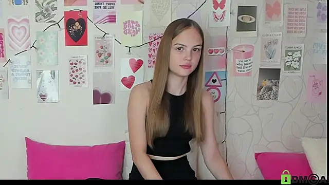 Snapshot of little_radiant_sun chatting on October 19, 2025, 6:49 am little radiant sun online show from October 19, 2025, 6:49 am