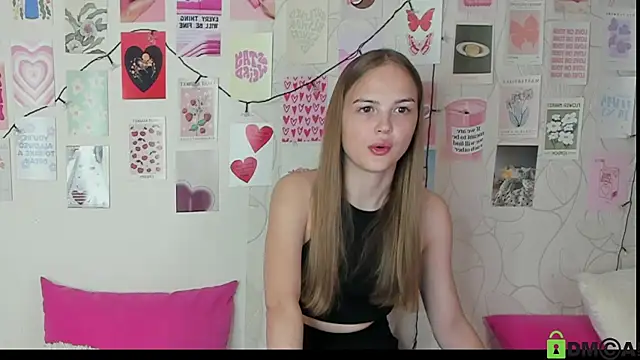 Snapshot of little_radiant_sun chatting on October 23, 2025, 8:13 am little radiant sun online show from October 23, 2025, 8:13 am