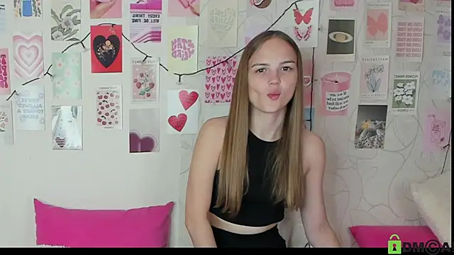 Snapshot of little_radiant_sun chatting on October 21, 2025, 9:41 am little radiant sun online show from October 21, 2025, 9:41 am