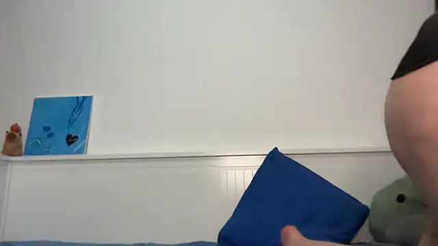 bybabyblue online show from November 19, 2025, 6:08 pm