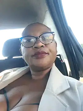 Snapshot of Bootyliciousbbw12 chatting on July 14, 2026, 10:32 am Bootyliciousbbw12 online show from July 14, 2026, 10:32 am