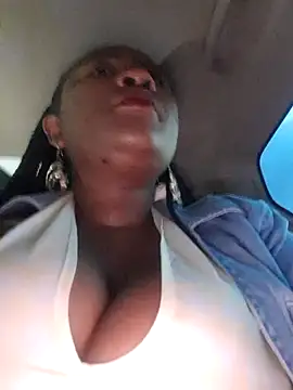 Snapshot of Bootyliciousbbw12 chatting on November 8, 2025, 4:43 pm Bootyliciousbbw12 online show from November 8, 2025, 4:43 pm