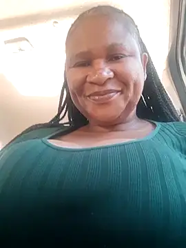 Snapshot of Bootyliciousbbw12 chatting on October 15, 2025, 5:50 am Bootyliciousbbw12 online show from October 15, 2025, 5:50 am