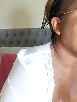 Snapshot of Bootyliciousbbw12 chatting on July 12, 2026, 7:31 am Bootyliciousbbw12 online show from July 12, 2026, 7:31 am