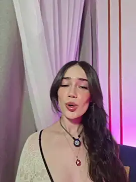 Kate Amaretto  online show from May 13, 2026, 1:34 am