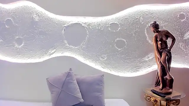 Snapshot of Kate_Amaretto_ chatting on November 29, 2025, 9:59 pm Kate Amaretto online show from November 29, 2025, 9:59 pm