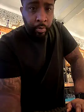 Snapshot of K1NGD916 chatting on December 16, 2025, 12:04 am K1NGD916 online show from December 16, 2025, 12:04 am