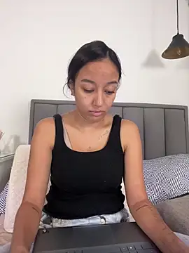 DianaHopson online show from January 13, 2026, 11:03 am