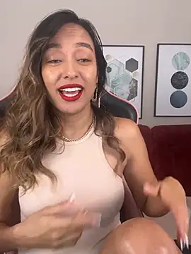 Snapshot of DianaHopson chatting on March 19, 2025, 2:24 pm DianaHopson online show from March 19, 2025, 2:24 pm