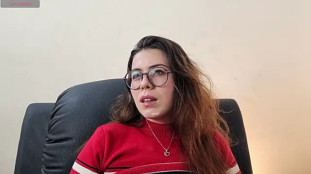 irinasweet27 online show from November 13, 2025, 3:49 pm