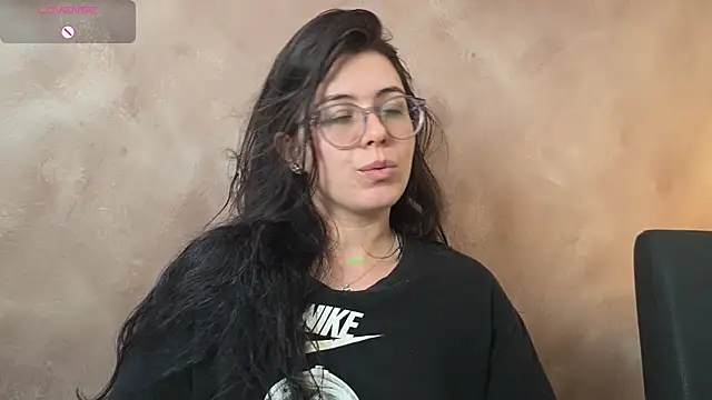 irinasweet27 online show from January 11, 2026, 4:25 pm