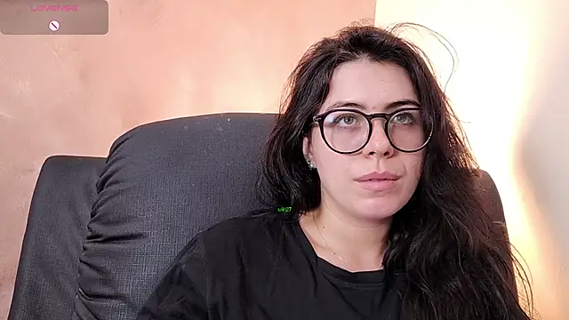 irinasweet27 online show from January 8, 2026, 2:23 pm