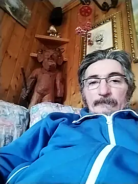 Chris8149 online show from February 21, 2025, 11:55 am