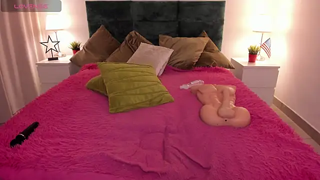 missAngellina online show from August 3, 2026, 10:14 pm
