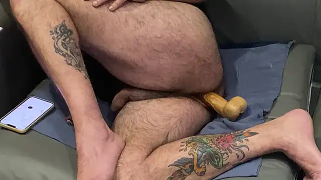 gimmos98xx online show from February 17, 2026, 5:10 pm