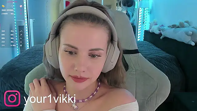 Vikki Cheese online show from March 13, 2025, 5:00 am