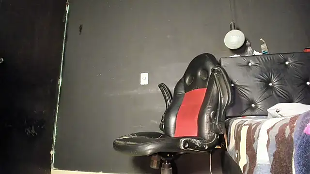 FuckHardlove online show from June 22, 2026, 3:25 am
