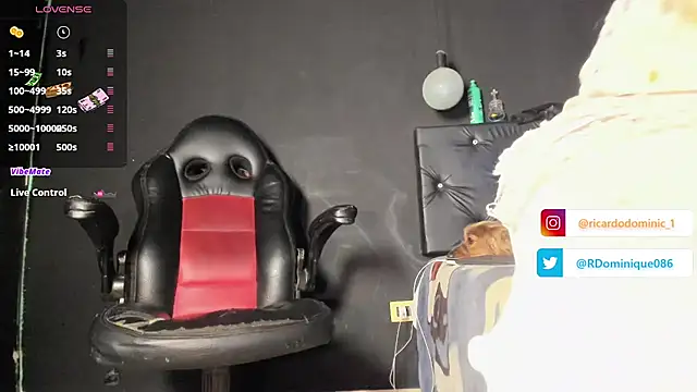 Snapshot of FuckHardlove chatting on June 11, 2026, 3:14 am FuckHardlove online show from June 11, 2026, 3:14 am