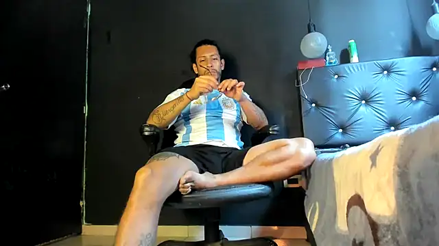 FuckHardlove online show from July 29, 2026, 6:29 pm
