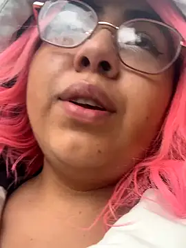 Snapshot of Latina_BigBoobs chatting on November 7, 2025, 3:05 pm Latina BigBoobs online show from November 7, 2025, 3:05 pm