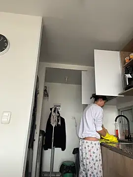 Snapshot of Ameellie chatting on March 8, 2026, 3:26 pm Ameellie online show from March 8, 2026, 3:26 pm