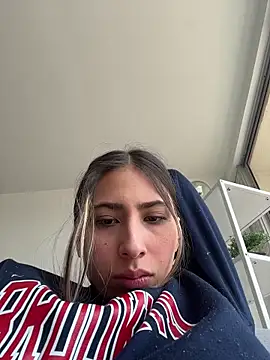 Snapshot of Ameellie chatting on March 14, 2026, 3:29 pm Ameellie online show from March 14, 2026, 3:29 pm