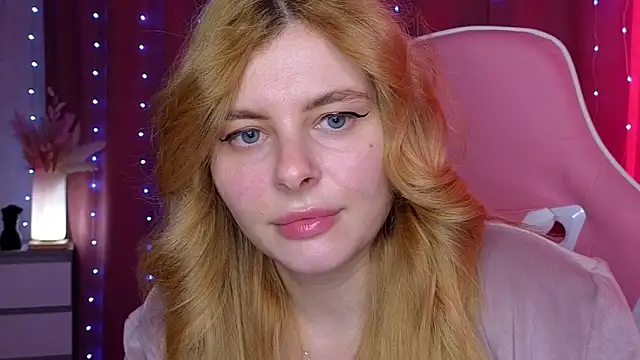 Snapshot of Day-off chatting on November 27, 2025, 5:19 am Day-off online show from November 27, 2025, 5:19 am