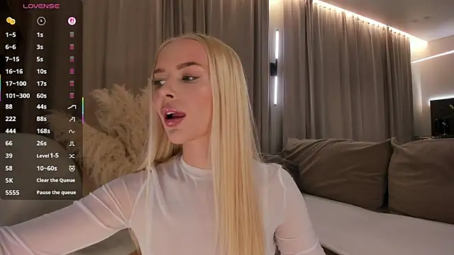 eva m1racle  online show from November 23, 2025, 7:13 pm