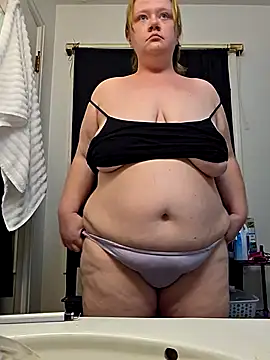 virgieblanca online show from November 17, 2025, 4:05 am