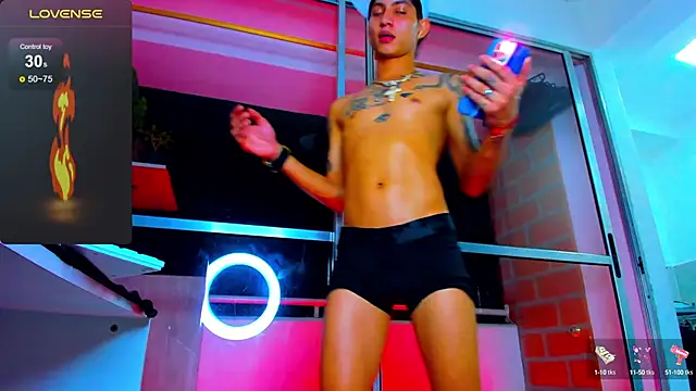 Snapshot of Hardcockboysxxx chatting on March 12, 2025, 3:46 am Hardcockboysxxx online show from March 12, 2025, 3:46 am