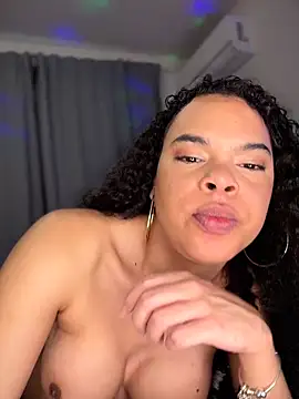 naomikandra online show from December 2, 2025, 1:57 pm