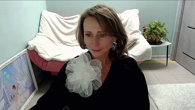 HornyMilf 777 online show from March 10, 2025, 11:45 am