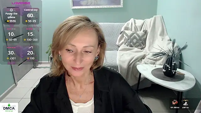 HornyMilf 777 online show from May 28, 2026, 7:27 am