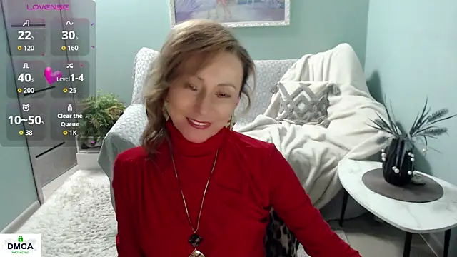 HornyMilf 777 online show from October 31, 2025, 5:48 am