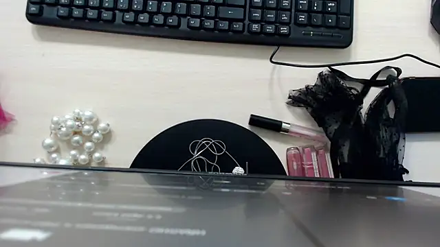 HornyMilf 777 online show from March 4, 2025, 8:46 am