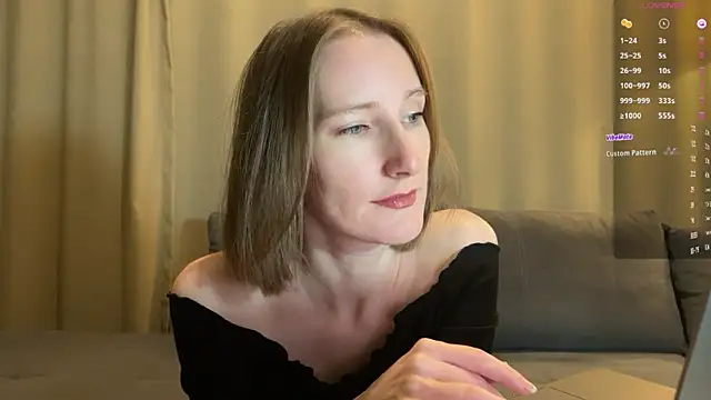 MonikaBos online show from December 7, 2024, 10:45 pm