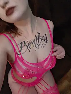 Snapshot of XxxonlyinexxX chatting on November 6, 2025, 7:01 am XxxonlyinexxX online show from November 6, 2025, 7:01 am