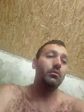 Snapshot of florin421 chatting on May 31, 2026, 2:23 pm florin421 online show from May 31, 2026, 2:23 pm