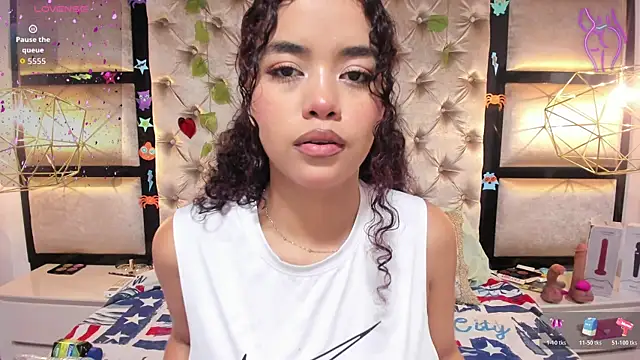 Snapshot of Angela_lovee chatting on June 13, 2026, 12:47 pm Angela lovee online show from June 13, 2026, 12:47 pm