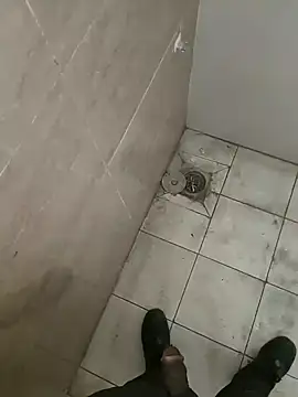 Snapshot of samlord261 chatting on January 21, 2025, 10:52 am samlord261 online show from January 21, 2025, 10:52 am