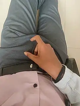 Snapshot of samlord261 chatting on September 10, 2025, 8:57 am samlord261 online show from September 10, 2025, 8:57 am