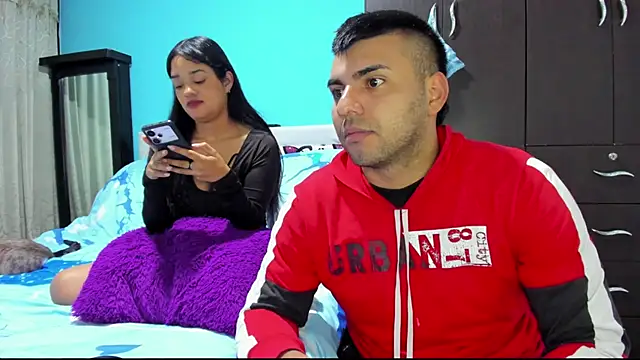 2ScarletandRyan8 online show from December 2, 2025, 10:06 am