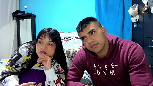 Snapshot of 2ScarletandRyan8 chatting on July 18, 2026, 9:07 am 2ScarletandRyan8 online show from July 18, 2026, 9:07 am