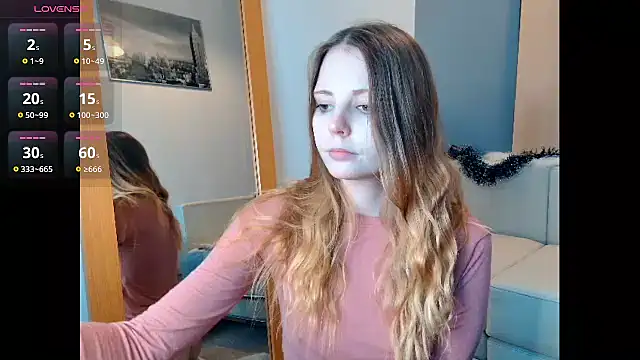 Frosty Princess online show from December 5, 2025, 2:04 pm